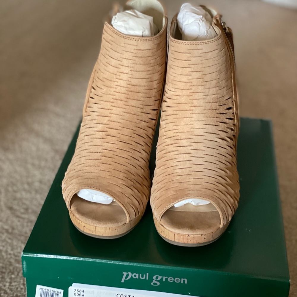 Paul Green Costa Platform Sandal NIB